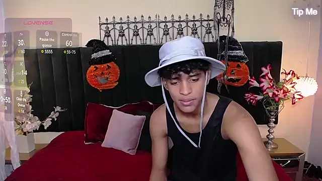 Snapshot of jhos_padill chatting on November 3, 2025, 1:23 pm jhos padill online show from November 3, 2025, 1:23 pm