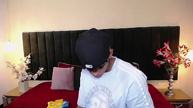 Snapshot of jhos_padill chatting on November 10, 2025, 1:21 pm jhos padill online show from November 10, 2025, 1:21 pm