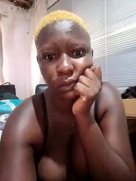 DarkQueen 94 online show from December 18, 2025, 3:45 am