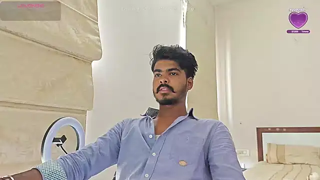 Snapshot of mrbuddy85 chatting on October 4, 2025, 8:12 am mrbuddy85 online show from October 4, 2025, 8:12 am