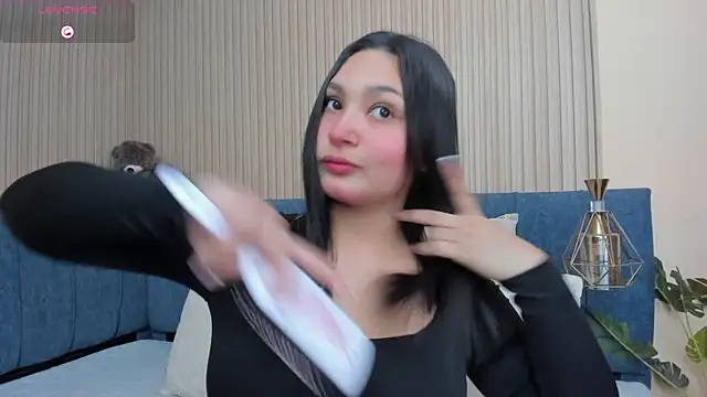 angel ponce online show from March 30, 2026, 7:15 pm