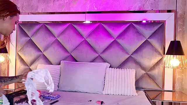 gemma sm online show from November 25, 2025, 3:17 am