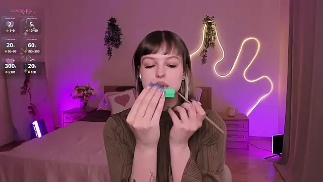 Lisa Blossom online show from March 27, 2026, 6:08 am