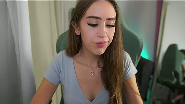 Snapshot of anabell055 chatting on September 14, 2025, 8:35 am anabell055 online show from September 14, 2025, 8:35 am