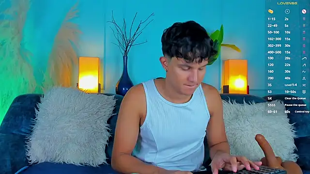 Leo Savage  online show from February 18, 2026, 3:57 am