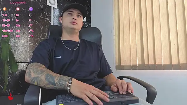 Alexander ferre online show from April 1, 2026, 1:23 pm