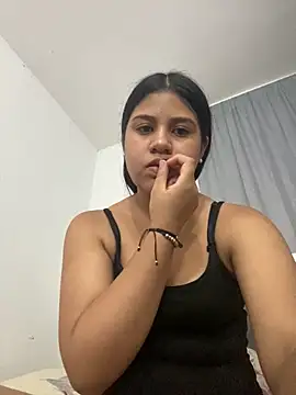 Snapshot of AntonellaCute_ab chatting on November 11, 2025, 4:12 am AntonellaCute ab online show from November 11, 2025, 4:12 am