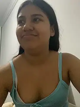 Snapshot of AntonellaCute_ab chatting on November 19, 2025, 3:28 am AntonellaCute ab online show from November 19, 2025, 3:28 am