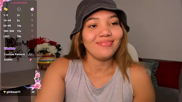 kata22sofia online show from February 15, 2026, 5:31 pm