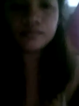 Snapshot of Dreamyeyes_08 chatting on October 29, 2025, 6:09 pm Dreamyeyes 08 online show from October 29, 2025, 6:09 pm