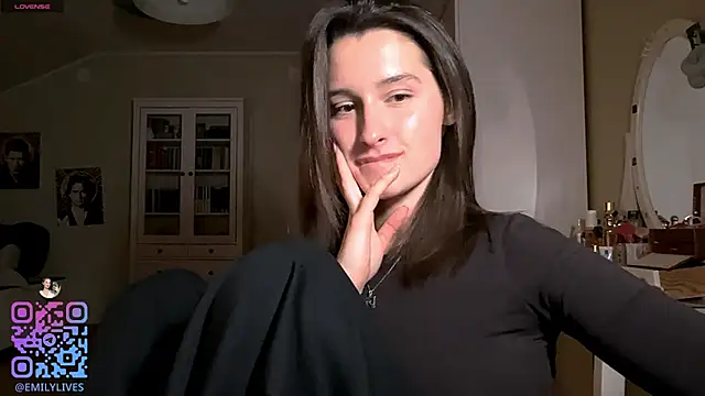 DarlineBrustera online show from March 23, 2026, 4:11 pm