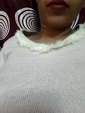 hotshreya69 online show from December 20, 2025, 6:53 am