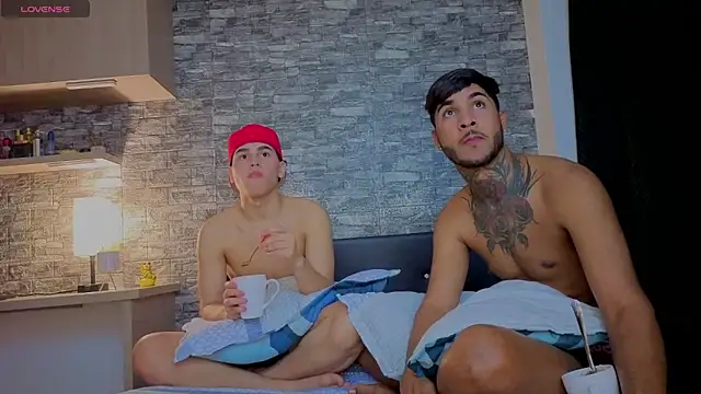 Theimperialboys  online show from April 7, 2026, 12:22 am