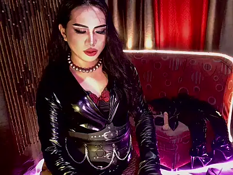 Snapshot of Hail_ur_Dominant chatting on January 10, 2026, 6:09 pm Hail ur Dominant online show from January 10, 2026, 6:09 pm