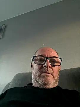 Snapshot of naughtygrandad1 chatting on December 3, 2025, 8:45 am naughtygrandad1 online show from December 3, 2025, 8:45 am