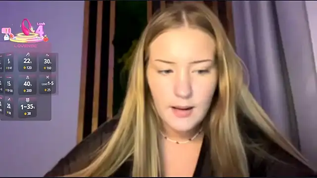 PandaFluff online show from November 23, 2025, 4:40 pm