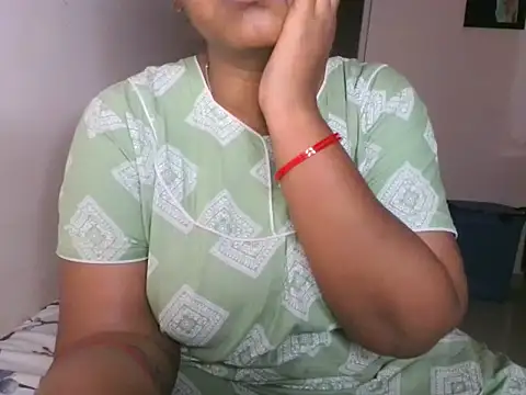 Snapshot of its_me_Rashmi chatting on September 10, 2025, 5:46 pm its me Rashmi online show from September 10, 2025, 5:46 pm