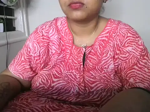 Snapshot of its_me_Rashmi chatting on October 19, 2025, 8:31 pm its me Rashmi online show from October 19, 2025, 8:31 pm