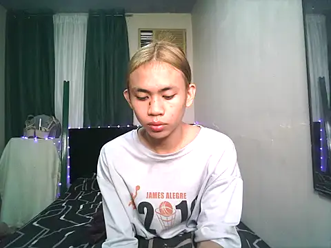 Sweet-shopia online show from October 24, 2025, 1:40 pm