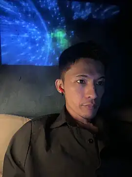 icefun1109 online show from April 28, 2026, 5:07 pm