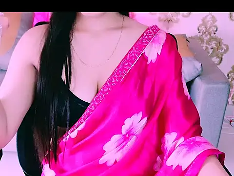 Snapshot of My_Rose chatting on November 20, 2025, 2:28 pm My Rose online show from November 20, 2025, 2:28 pm