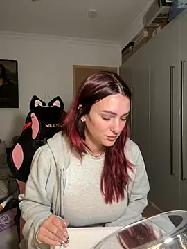 Snapshot of OliviaaFischer chatting on April 11, 2026, 6:34 pm OliviaaFischer online show from April 11, 2026, 6:34 pm