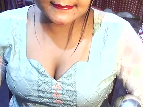 Snapshot of Nusrat_Faria07 chatting on November 23, 2025, 5:02 pm Nusrat Faria07 online show from November 23, 2025, 5:02 pm