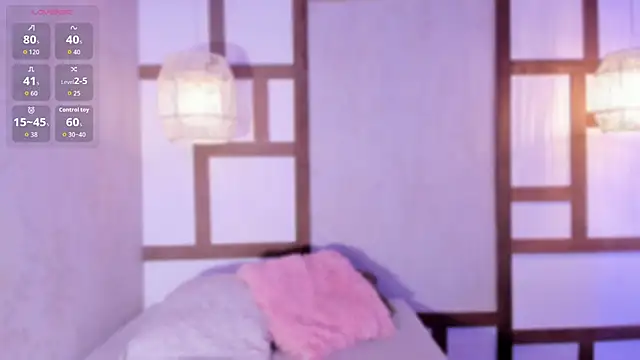 RenataLeclair online show from February 17, 2026, 4:02 pm