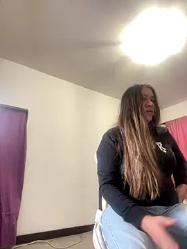 Snapshot of emma_hot2006 chatting on September 11, 2025, 4:07 pm emma hot2006 online show from September 11, 2025, 4:07 pm