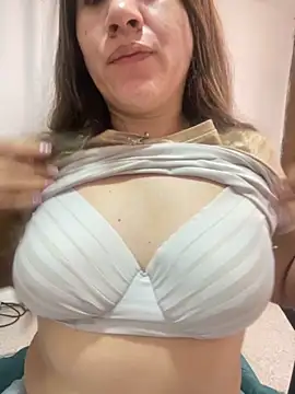 Snapshot of emma_hot2006 chatting on October 1, 2025, 5:41 pm emma hot2006 online show from October 1, 2025, 5:41 pm