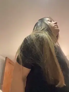 Snapshot of emma_hot2006 chatting on November 3, 2025, 4:08 pm emma hot2006 online show from November 3, 2025, 4:08 pm