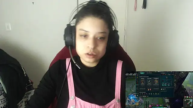 miss carmila1 online show from October 31, 2025, 11:06 pm