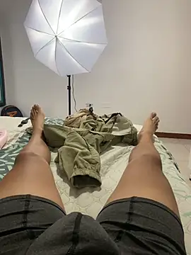 Snapshot of miaftmax chatting on October 25, 2025, 10:48 pm miaftmax online show from October 25, 2025, 10:48 pm