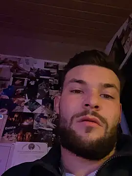 Mexxwell69 online show from October 27, 2025, 11:09 pm