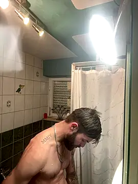 Mexxwell69 online show from December 17, 2025, 11:33 pm