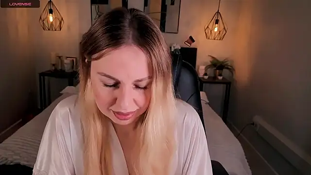 Lexi terele online show from September 27, 2025, 6:40 am