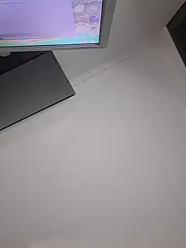 merlyn4 online show from November 30, 2025, 11:25 am