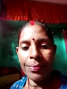 Snapshot of Suhana_pandit chatting on September 15, 2025, 2:44 am Suhana pandit online show from September 15, 2025, 2:44 am