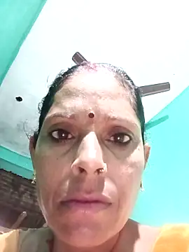 Snapshot of Suhana_pandit chatting on September 19, 2025, 8:31 pm Suhana pandit online show from September 19, 2025, 8:31 pm