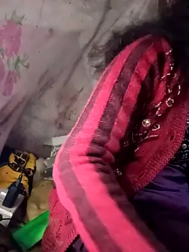 priyastrip314 online show from January 7, 2026, 5:26 pm