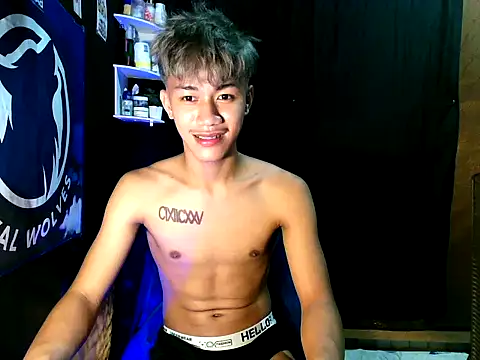 naughtyboyloy 0 online show from November 6, 2025, 6:53 pm