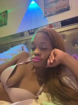 Angelbunnyy online show from January 12, 2026, 7:24 am