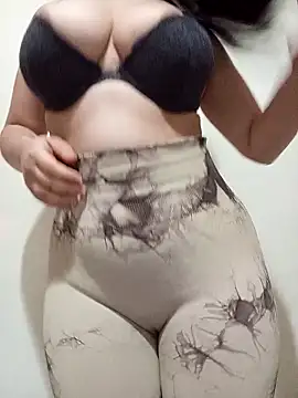 Snapshot of AsilAbid chatting on December 22, 2025, 8:11 am AsilAbid online show from December 22, 2025, 8:11 am