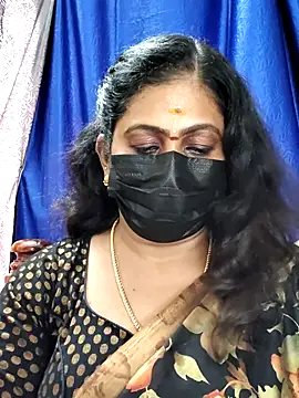 Snapshot of Sweetie_swetha37 chatting on November 8, 2025, 8:14 am Sweetie swetha37 online show from November 8, 2025, 8:14 am