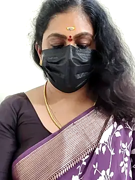 Snapshot of Sweetie_swetha37 chatting on November 19, 2025, 7:36 pm Sweetie swetha37 online show from November 19, 2025, 7:36 pm