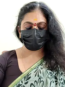 Snapshot of Sweetie_swetha37 chatting on November 20, 2025, 5:56 pm Sweetie swetha37 online show from November 20, 2025, 5:56 pm