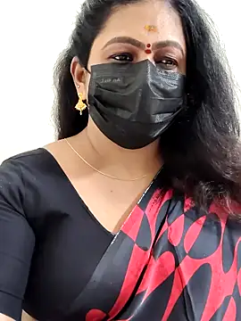 Snapshot of Sweetie_swetha37 chatting on December 14, 2025, 3:17 pm Sweetie swetha37 online show from December 14, 2025, 3:17 pm