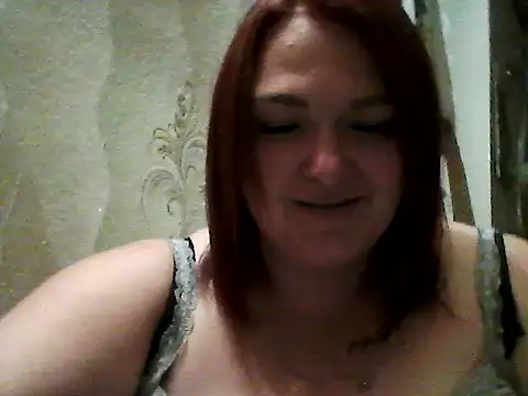 Snapshot of AngelQSky chatting on September 15, 2025, 6:30 pm AngelQSky online show from September 15, 2025, 6:30 pm