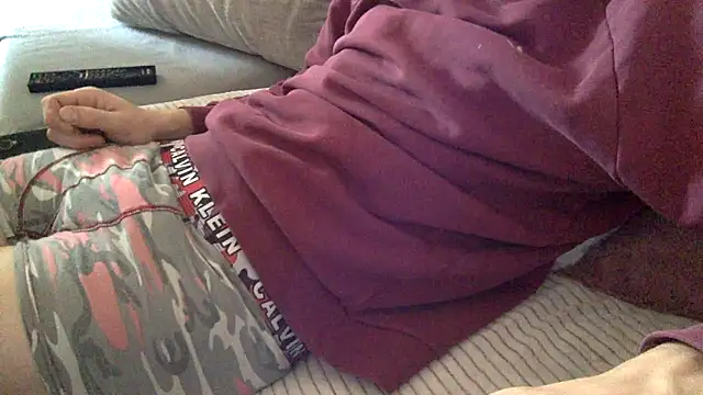 Breezydicksn online show from November 17, 2025, 2:12 pm