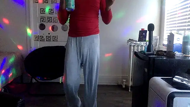 Diodre Benyoon online show from April 15, 2026, 9:48 pm